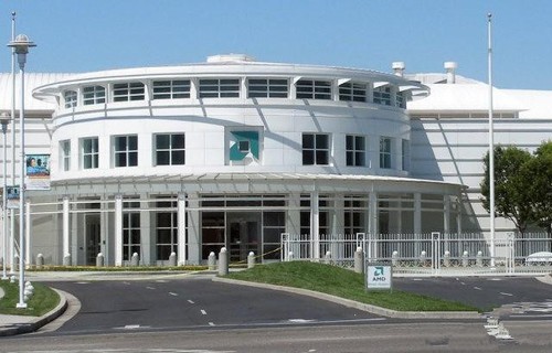 AMD 携新型服务器芯片亮相旧金山展会