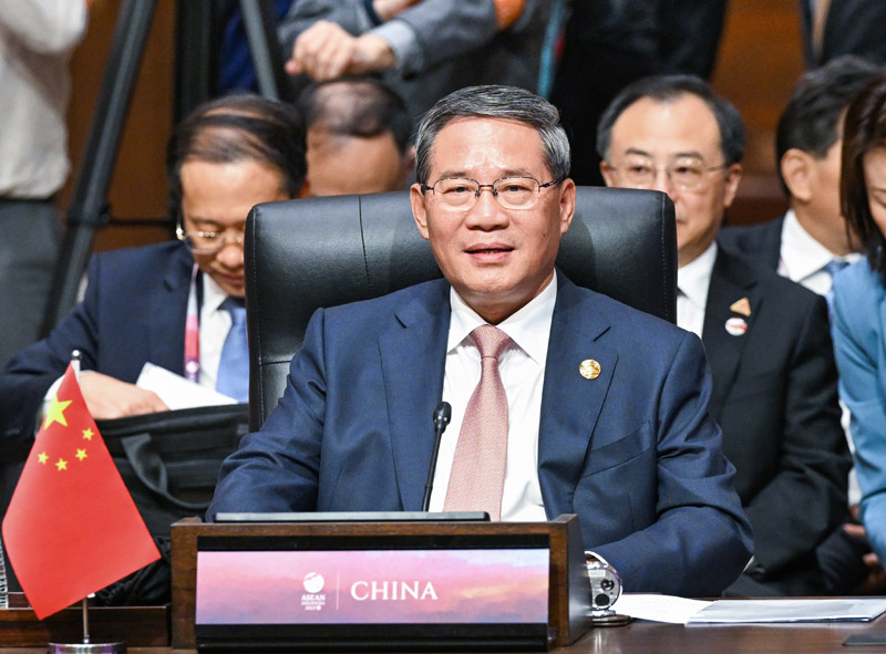 李强出席第19届东亚峰会